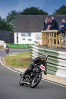 Vintage-motorcycle-club;eventdigitalimages;mallory-park;mallory-park-trackday-photographs;no-limits-trackdays;peter-wileman-photography;trackday-digital-images;trackday-photos;vmcc-festival-1000-bikes-photographs